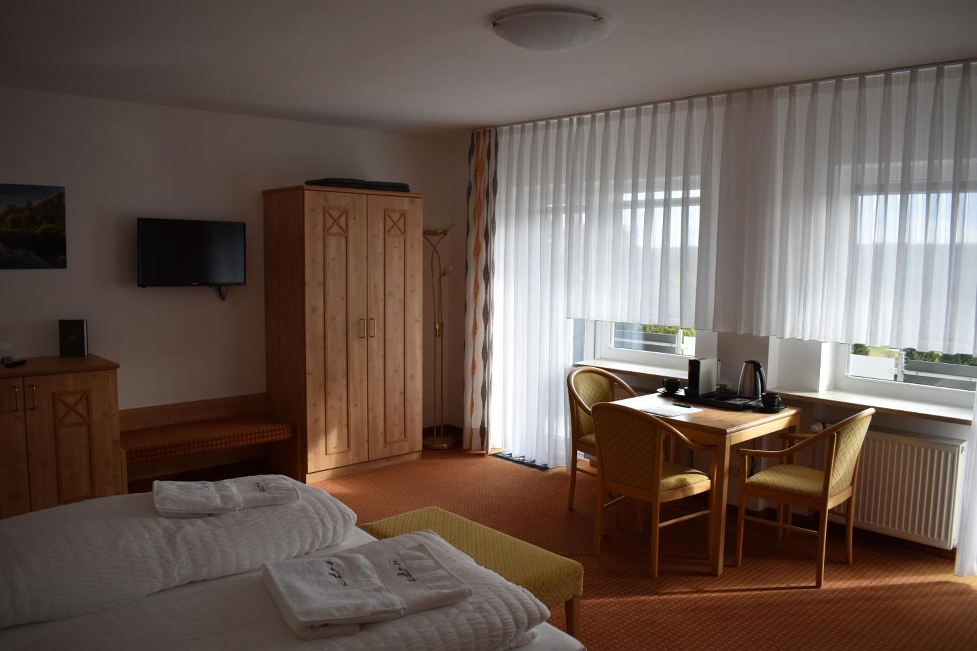 Hotel Talblick Dobel Ruang foto