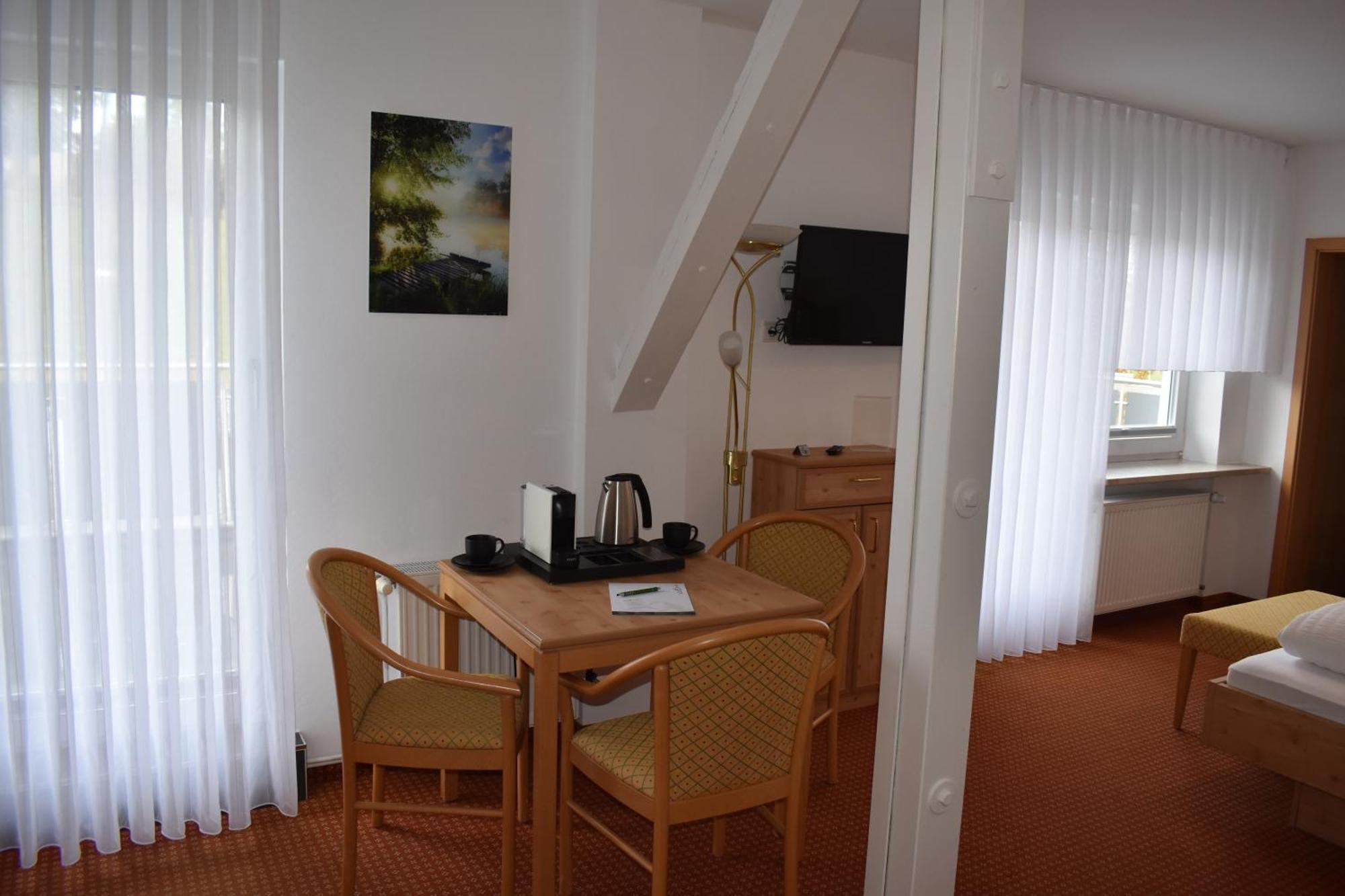 Hotel Talblick Dobel Ruang foto