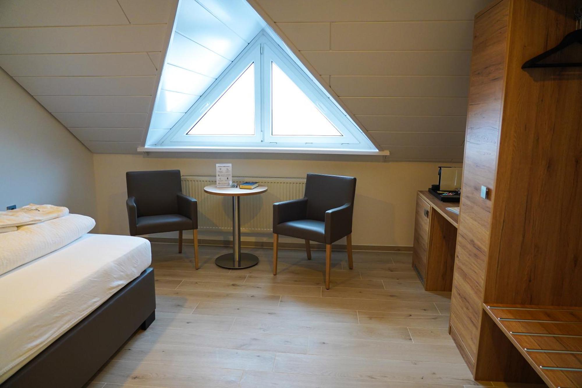 Hotel Talblick Dobel Bagian luar foto